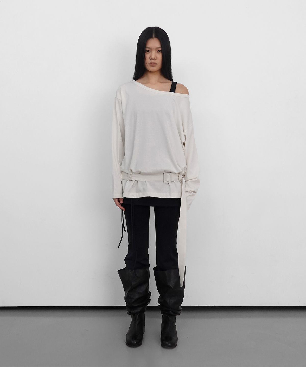 샌드릭(SANDRIC) One Shoulder Belt T_Ivory