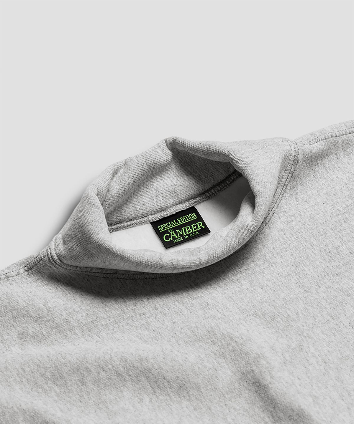캠버 스포츠웨어(CAMBER SPORTSWEAR) 크로스니트 모크넥 스웻셔츠, 헤더그레이