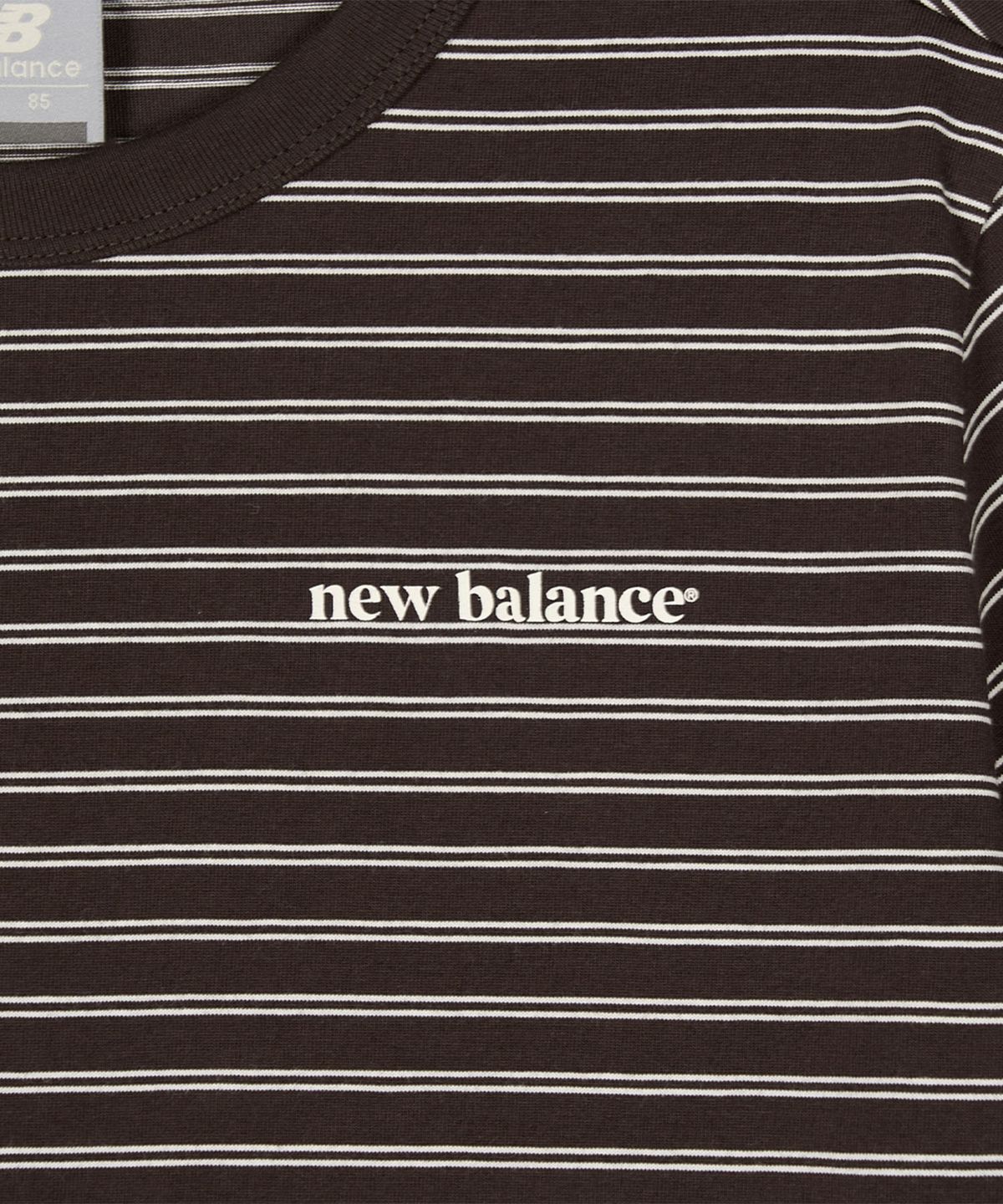 뉴발란스(NEW BALANCE) NBNEG2W422 / WOMEN 에센셜 베이직 스트라이프 반팔티 (BROWN)