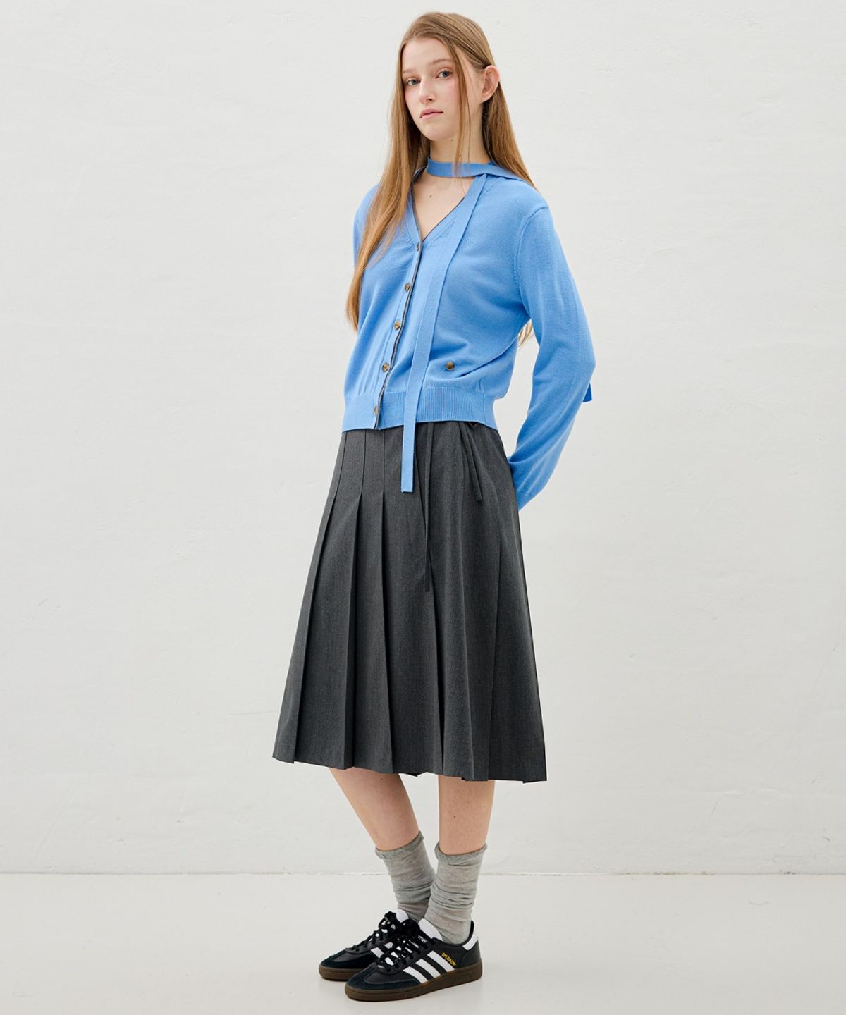 올리브 데 올리브(OLIVE DES OLIVE) 브이 배색 타이 가디건 OK6SD2560