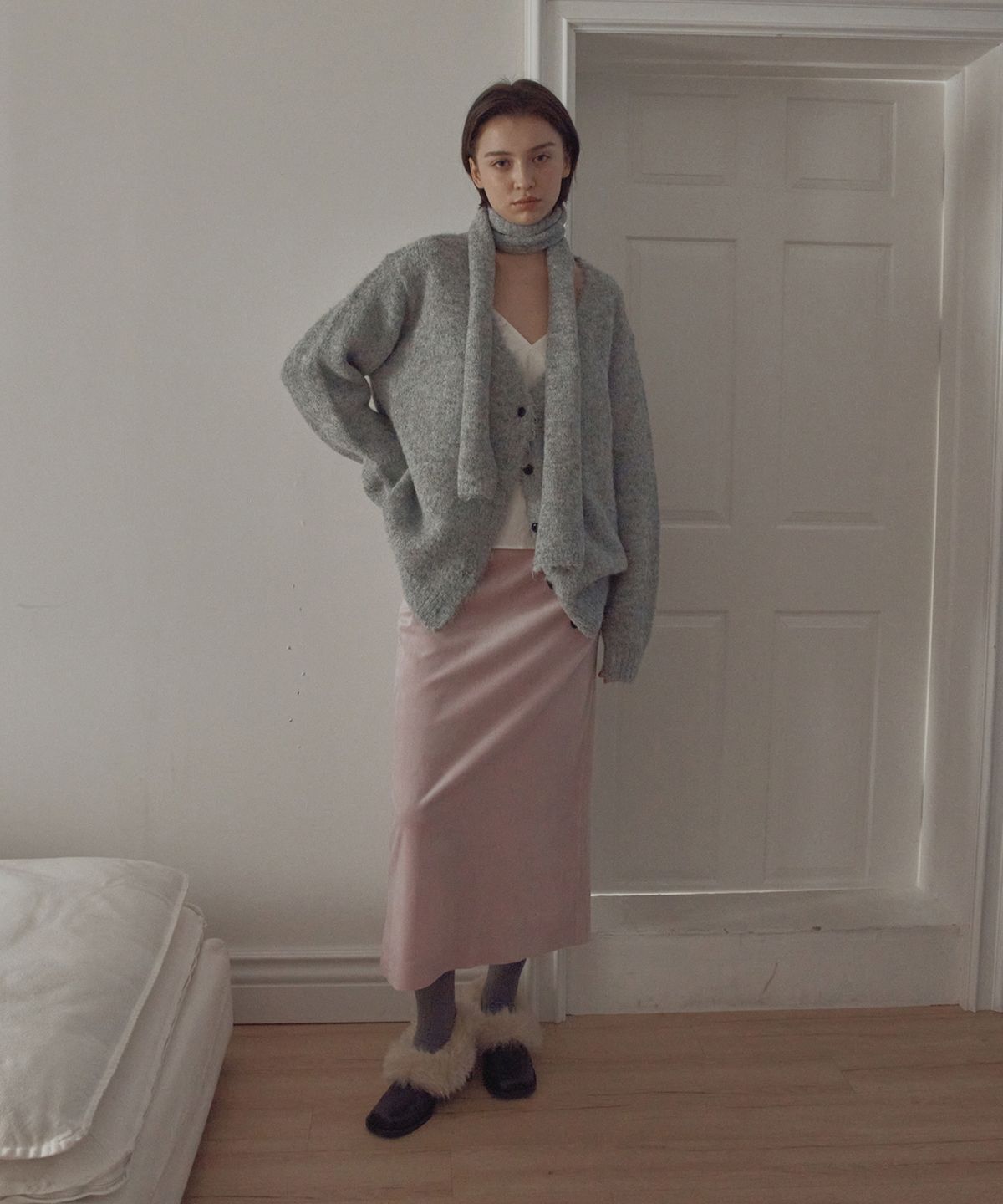 포에트서울(POETSEOUL) hairy muffler_light gray