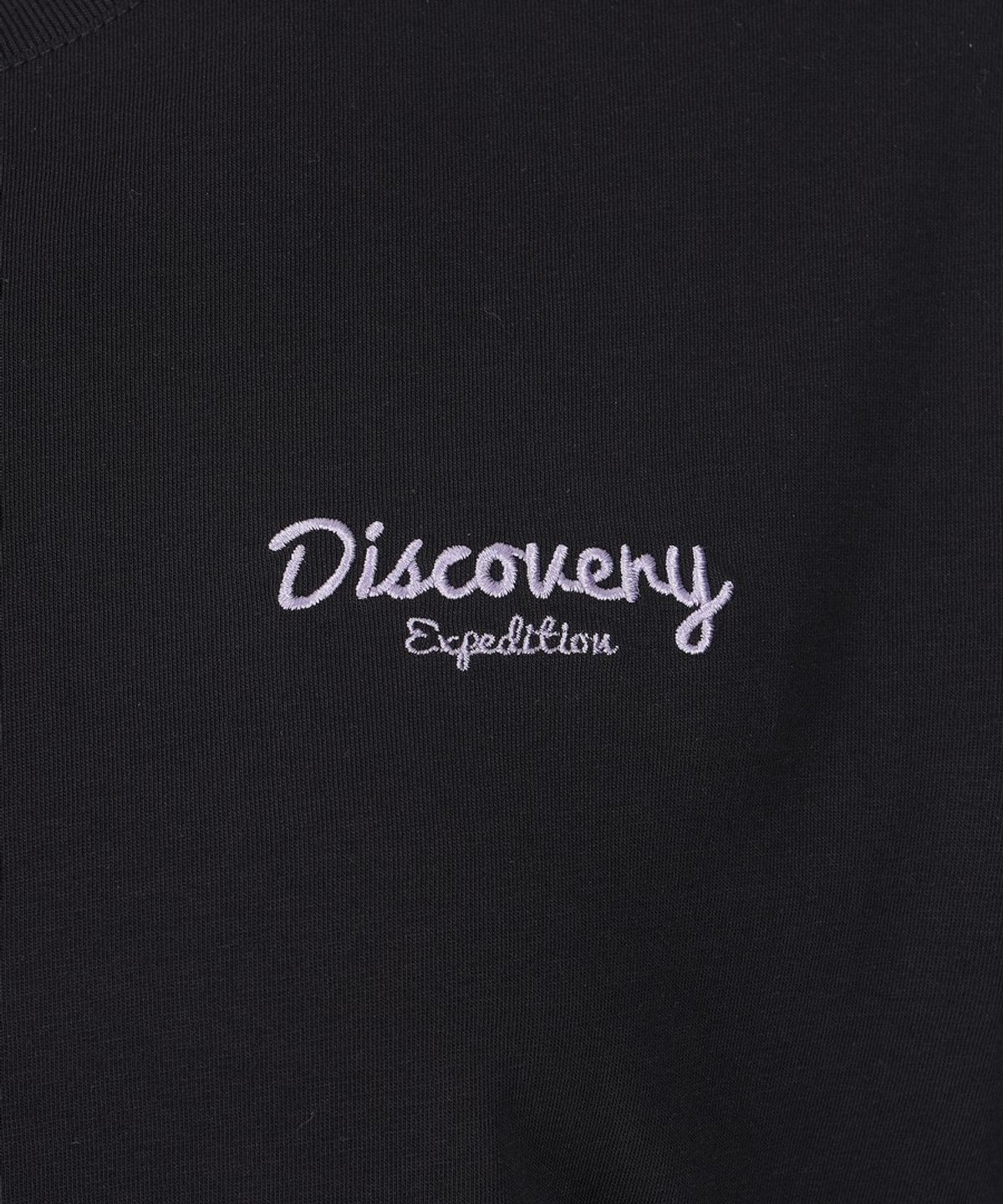 디스커버리 익스페디션(DISCOVERY EXPEDITION) 여성 프레시벤트 자수로고 세미크롭 반팔티셔츠 (BLACK)