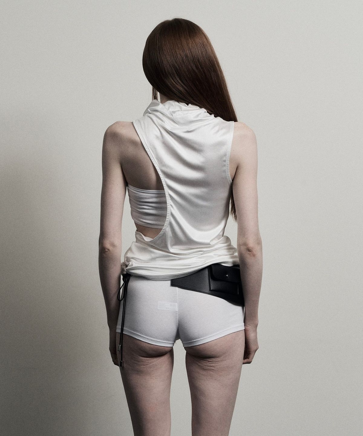 피아체(PIARCHE) CUT OUT DRESS_WHITE