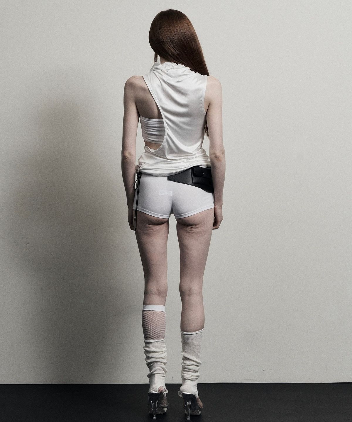 피아체(PIARCHE) CUT OUT DRESS_WHITE
