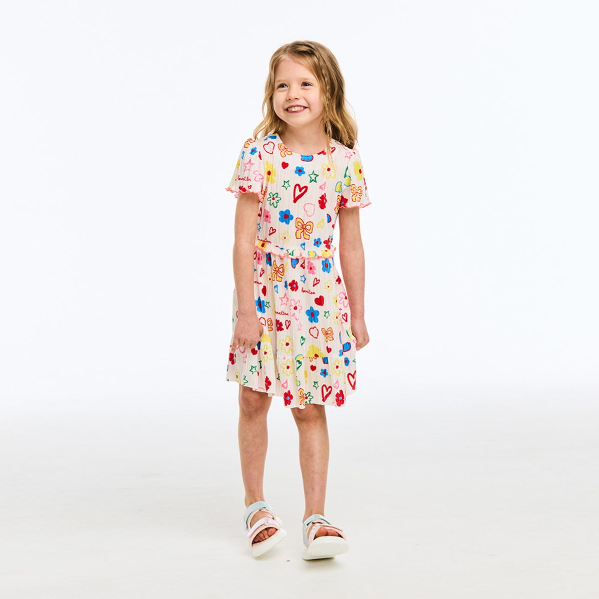 베네통키즈(BENETTONKIDS) 팝 하트 보드레 플리츠 원피스_QAOP23631WH