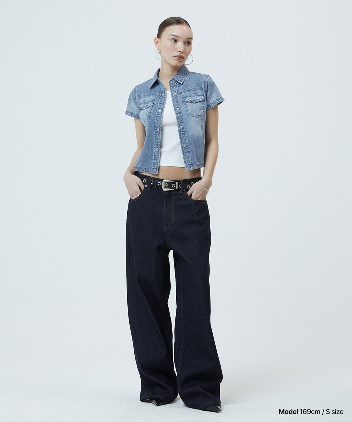 마하그리드(MAHAGRID) DENIM STUD HALF SHIRT BLUE(MG2GMMW340A)