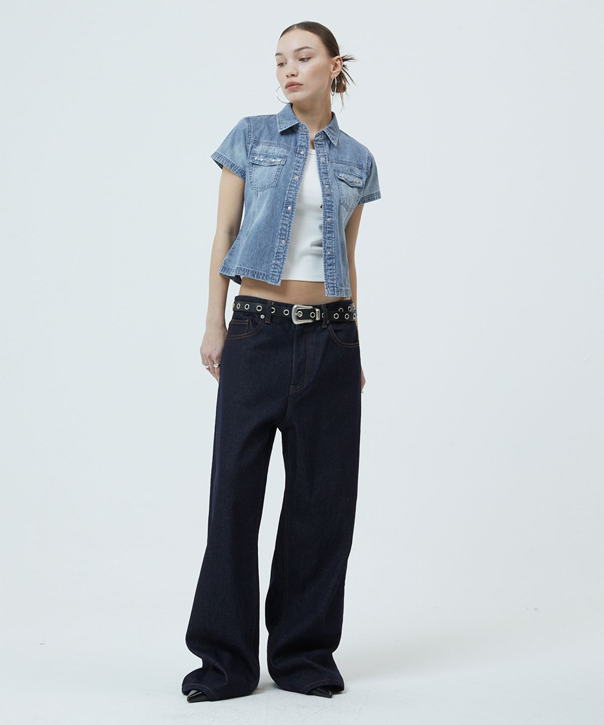 마하그리드(MAHAGRID) DENIM STUD HALF SHIRT BLUE(MG2GMMW340A)