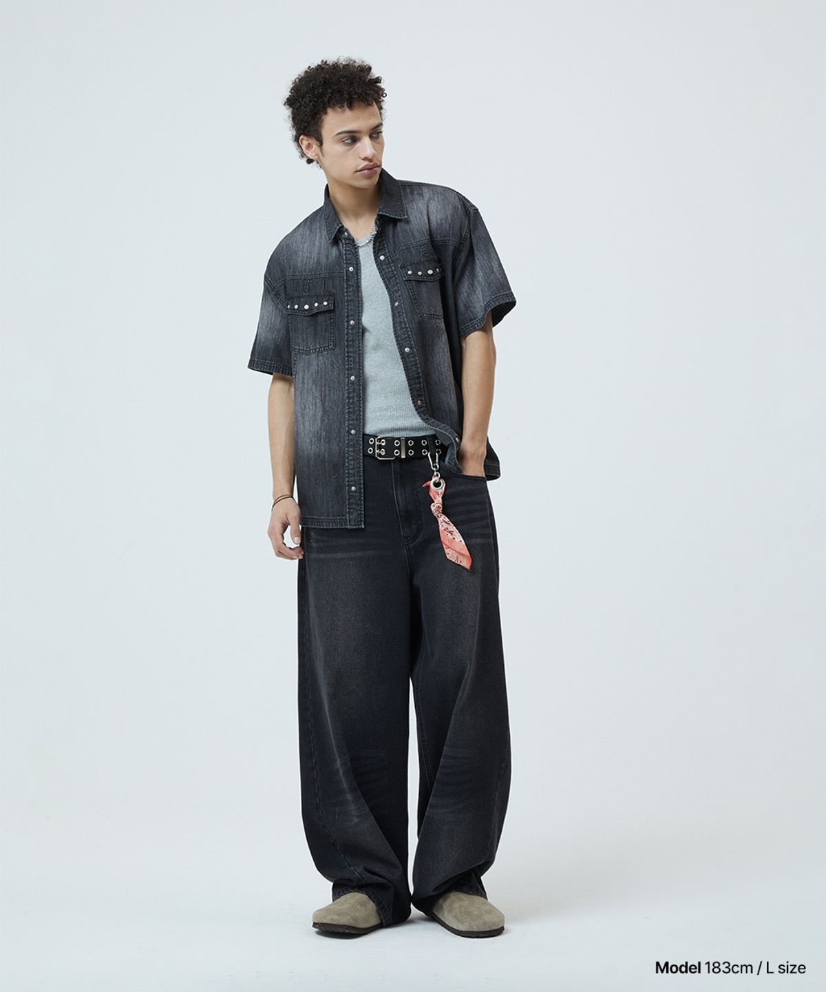 마하그리드(MAHAGRID) DENIM STUD HALF SHIRT BLACK(MG2GMMW340A)