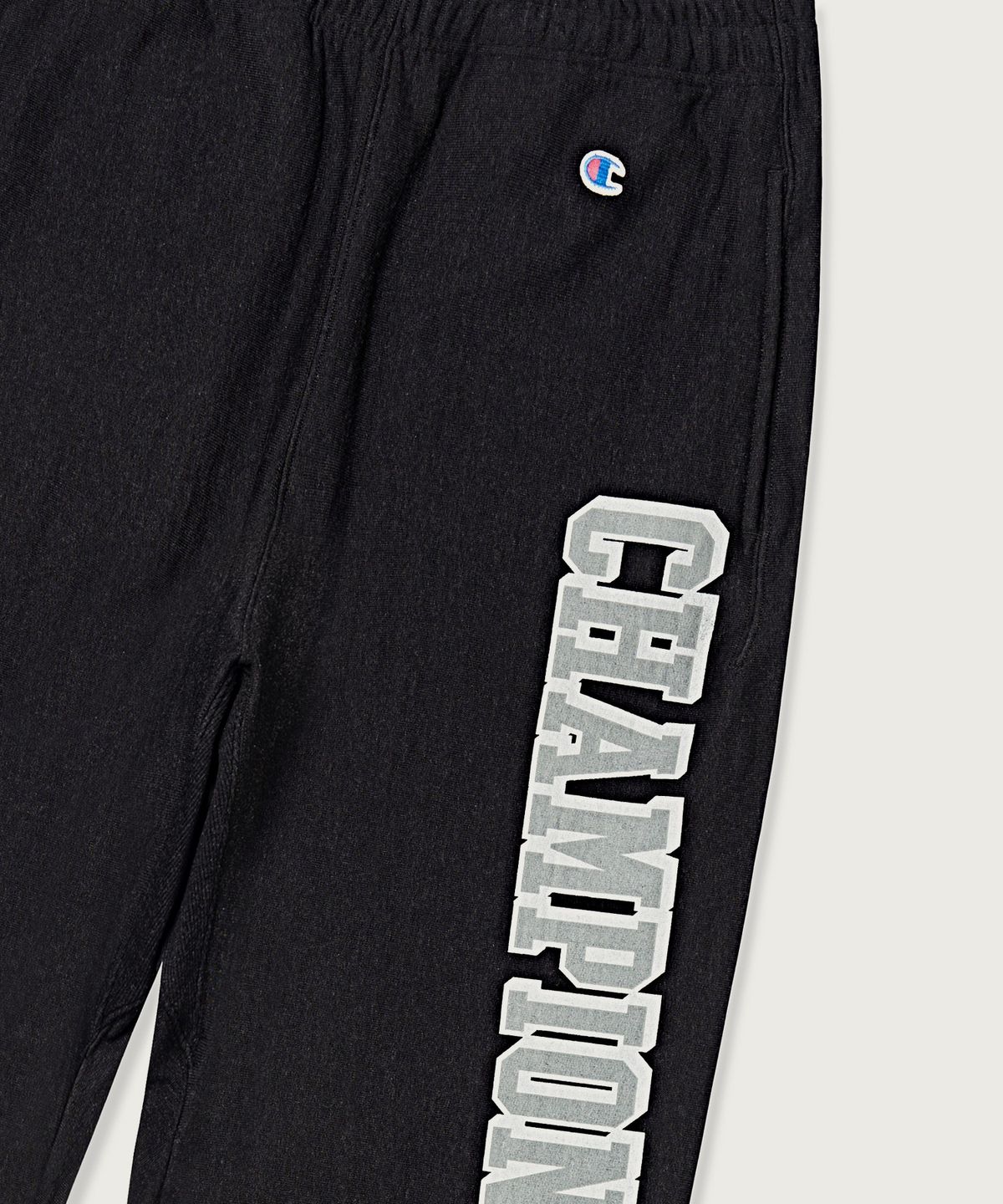 챔피온(CHAMPION) 헤리티지 리버스위브 릴렉스핏 빈티지 스웨트 팬츠 Black