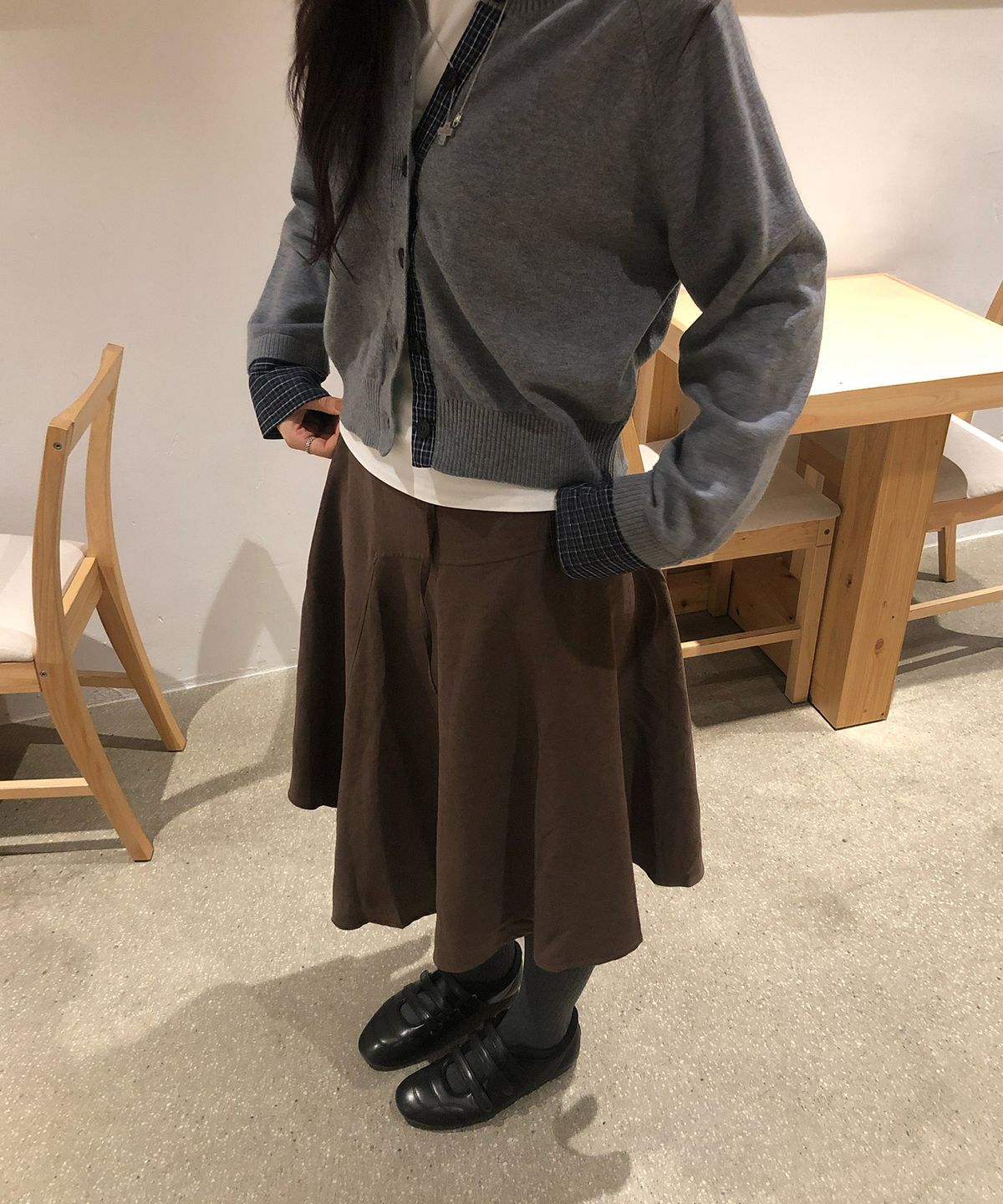 미쏘(MIXXO) 언발 미디 스커트_MIWWHG316B