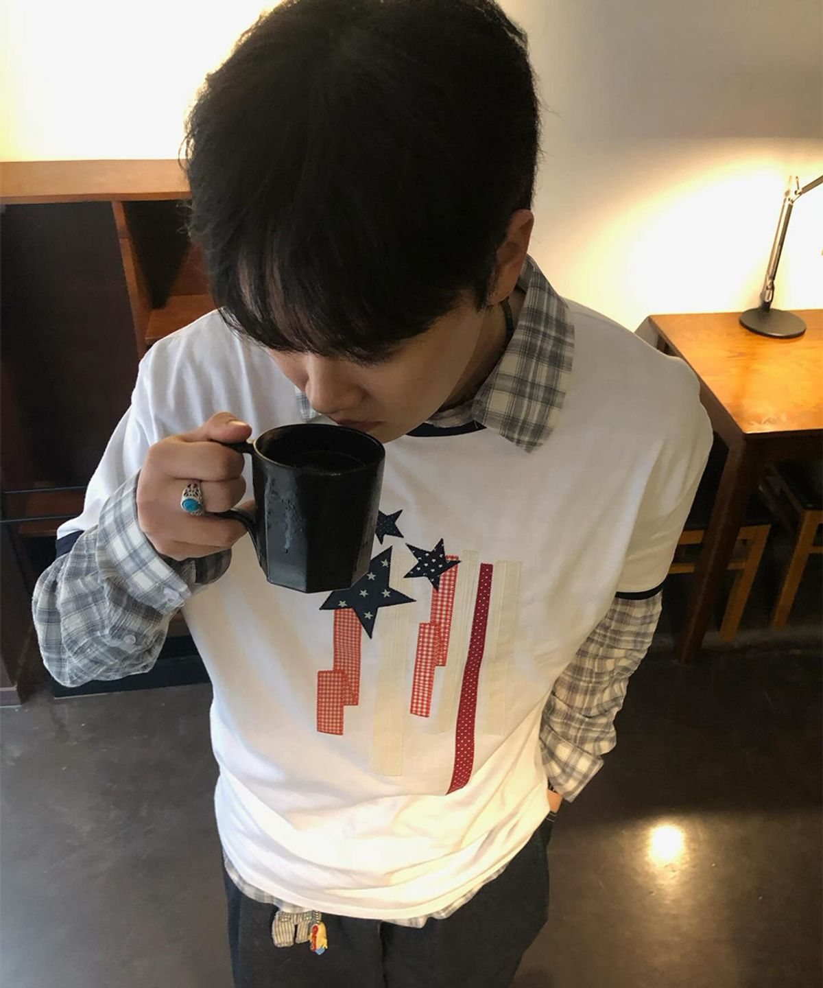 마하그리드(MAHAGRID) FLAG APPLIQUE RINGER TEE WHITE(MG2GMMT514A)