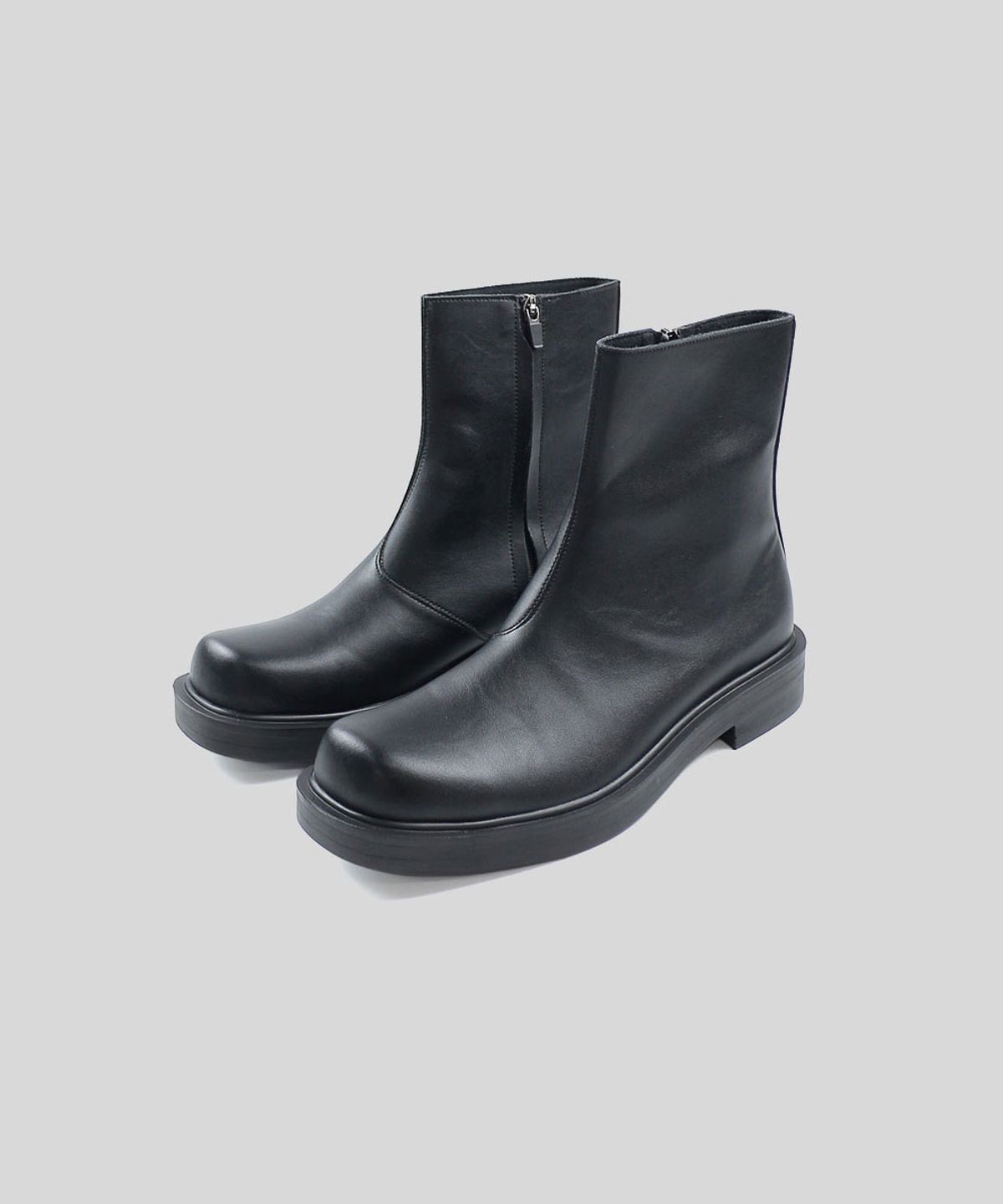 오키플레이스(OKEYPLACE) 4.5cm 가죽 스퀘어토 지퍼 첼시부츠 (OKPL-45BT203)