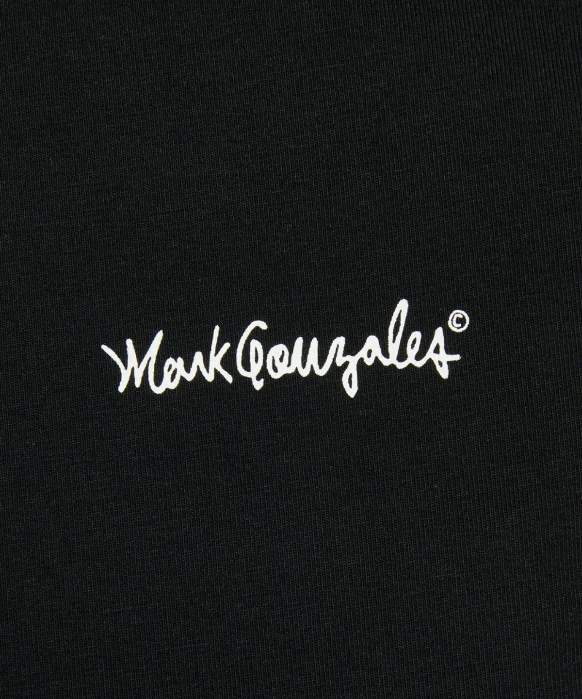 마크곤잘레스(MARK GONZALES) 우먼즈 베이직 스몰 로고 반팔 티셔츠 - BLACK