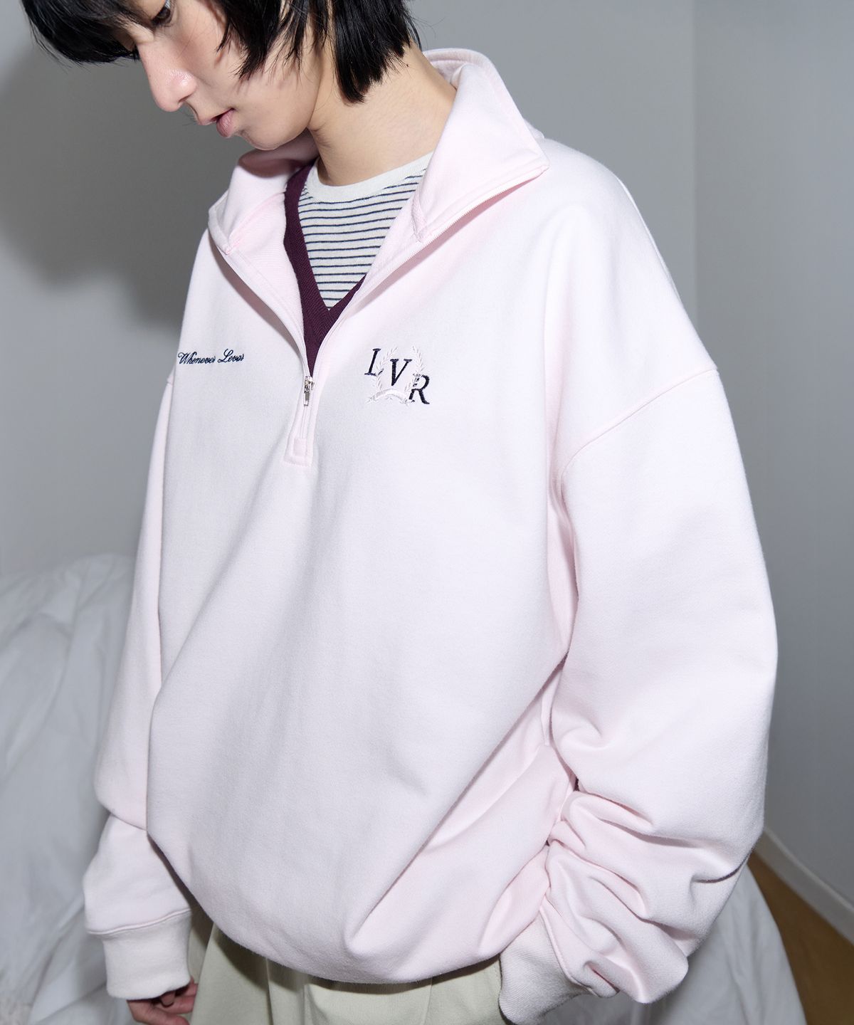 르바(LEVAR) British Half-Zip Sweatshirt - Blush Pink