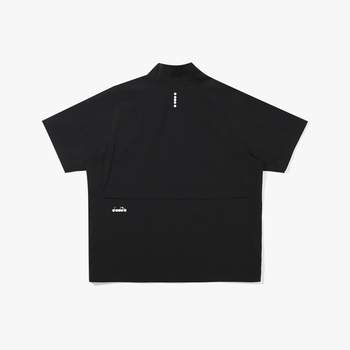 디아도라(diadora) 테니스타 반팔 아노락 BLACK