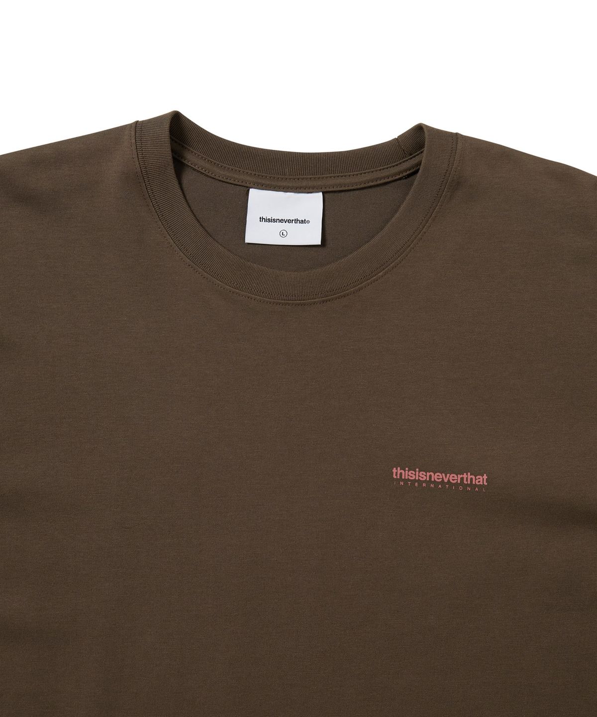 디스이즈네버댓(THISISNEVERTHAT) INTL. Logo Tee Brown