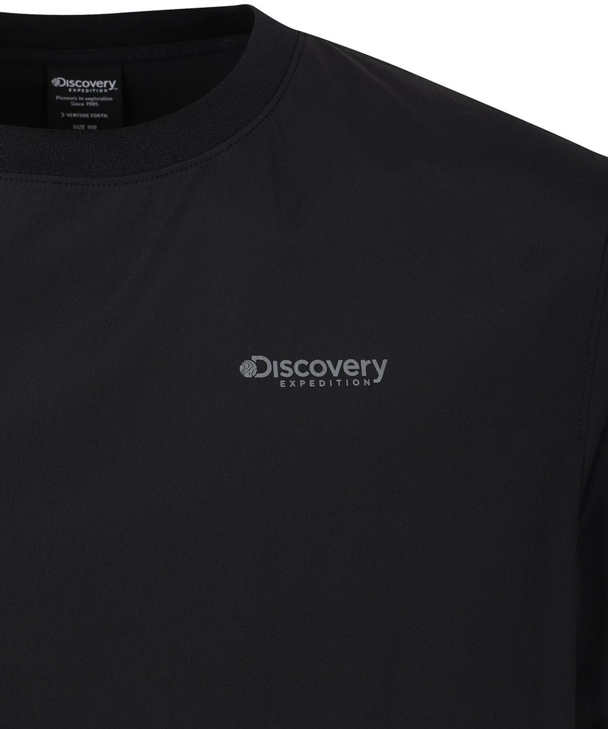 디스커버리 익스페디션(DISCOVERY EXPEDITION) 유니 프레시벤트 경량 우븐 트레이닝 반팔 티셔츠 (BLACK)