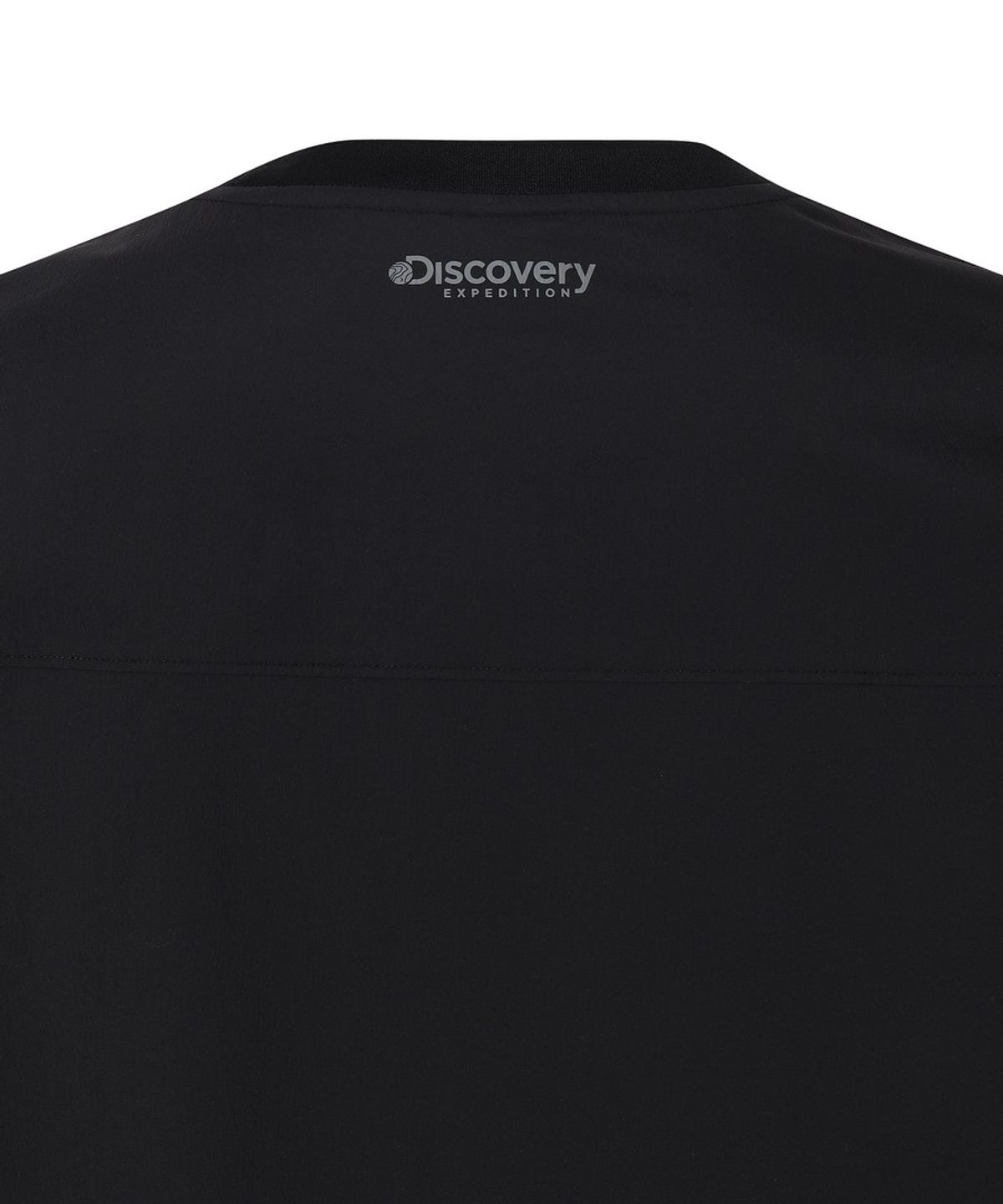 디스커버리 익스페디션(DISCOVERY EXPEDITION) 유니 프레시벤트 경량 우븐 트레이닝 반팔 티셔츠 (BLACK)