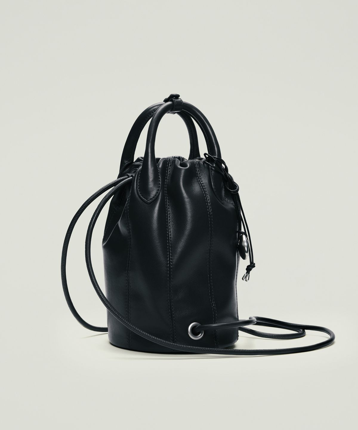 조에뜨(ZOEET) MUGUET SLING BAG (MIDNIGHT)