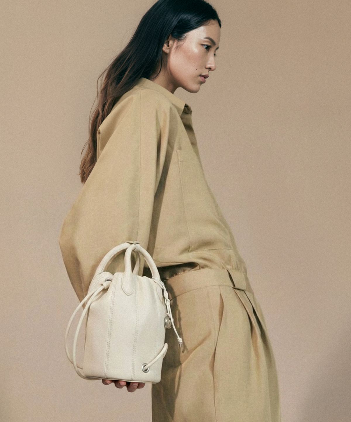 조에뜨(ZOEET) MUGUET SLING BAG (MARSHMALLOW)