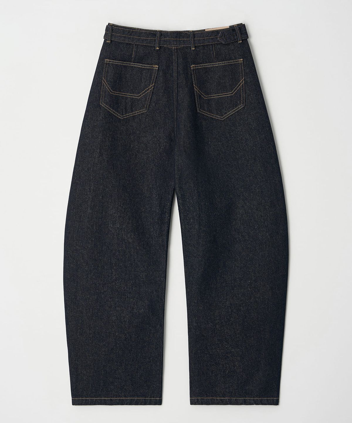 디써티원(DTHIRTYONE) Belted Wide-Curve Denim Pants (INDIGO)