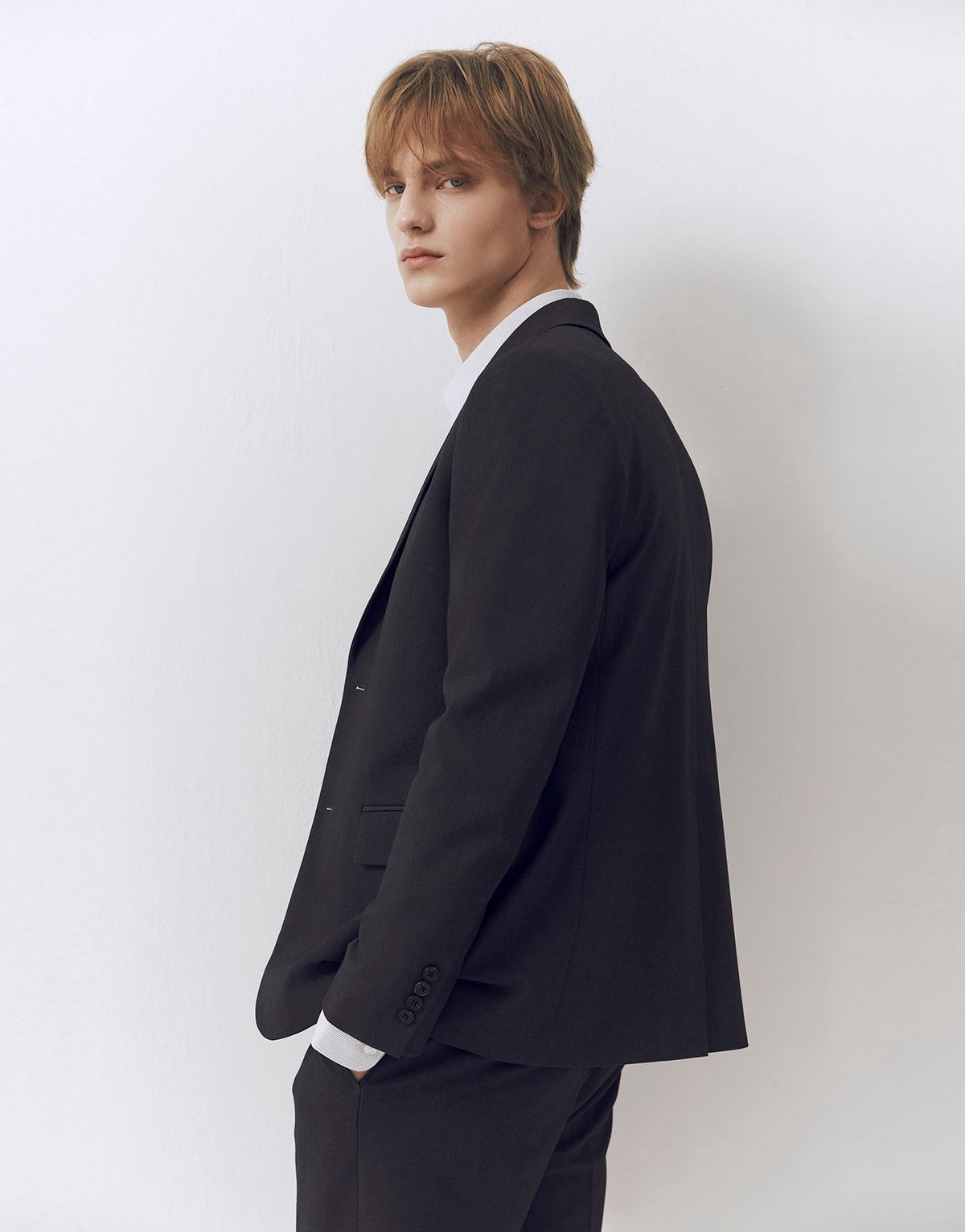 컨셉원(CONCEPTS1ONE) 프리미엄 레귤러핏 블레이저 10076501/076501 [3color]
