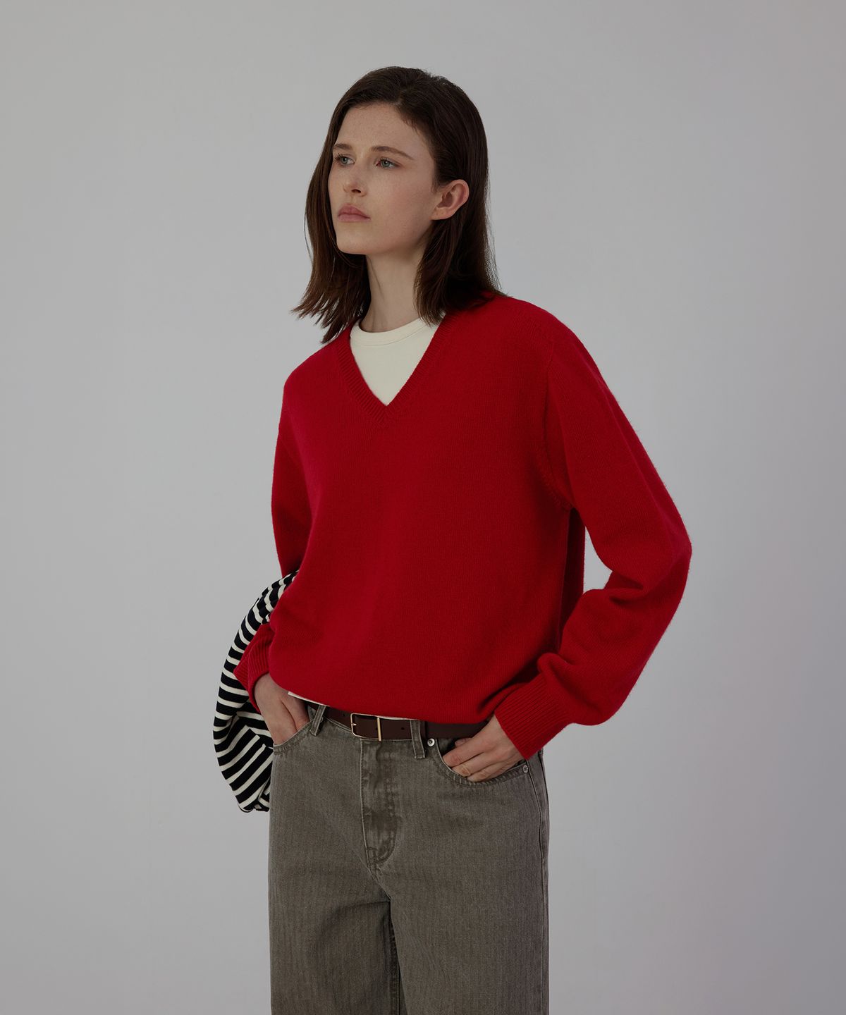 퀸스래빗(Q'SRB) Cloud Wool V neck knit