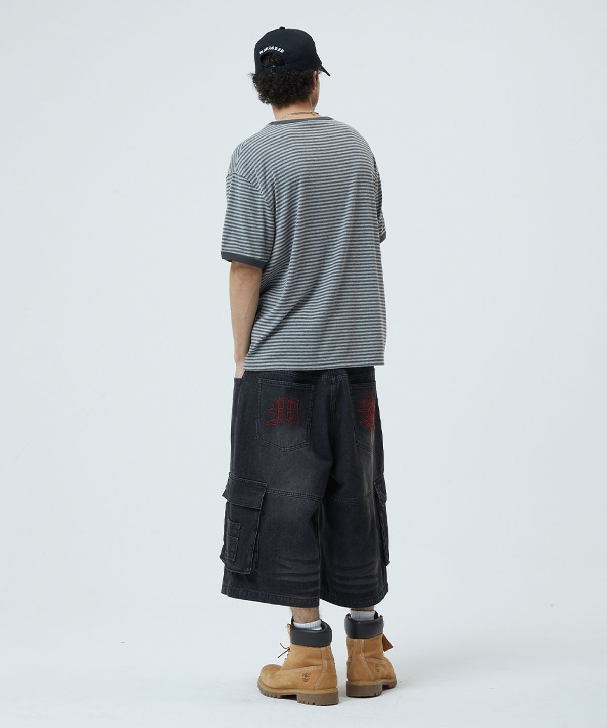 마하그리드(MAHAGRID) BERMUDA CARGO DENIM SHORT BLACK(MG2GMMD113A)