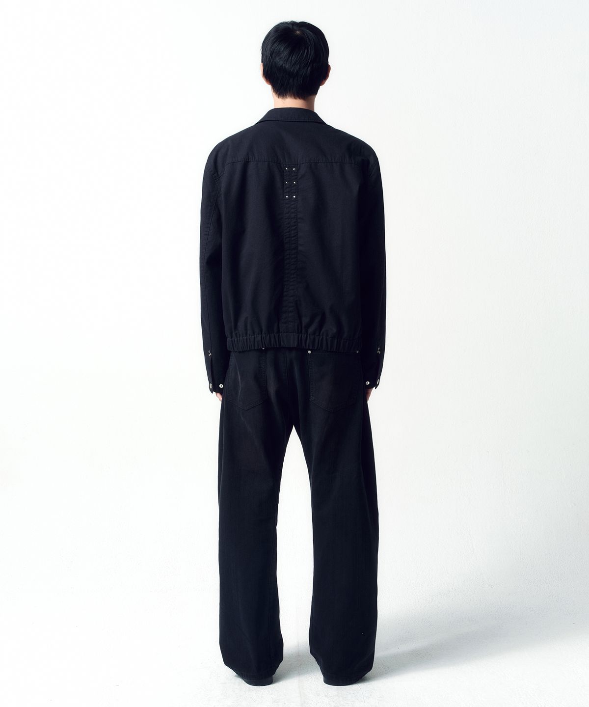 인사일런스(INSILENCE) 스터드 코튼 블루종 BLACK