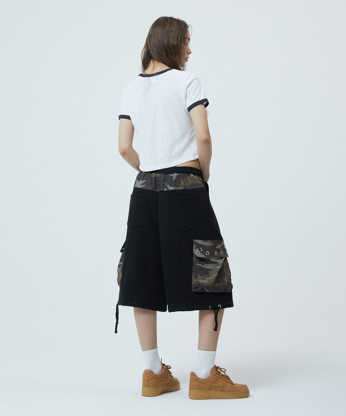 마하그리드(MAHAGRID) BITE LOVER CROP RINGER TEE BLACK(MG2GMFT516A)