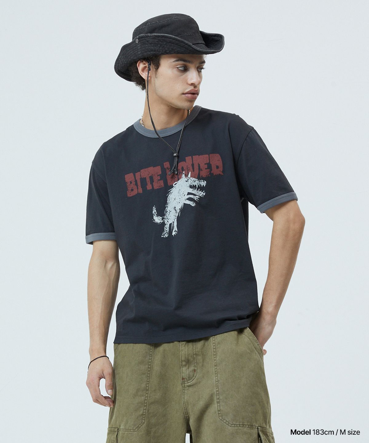마하그리드(MAHAGRID) BITE LOVER RINGER TEE BLACK(MG2GMMT517A)