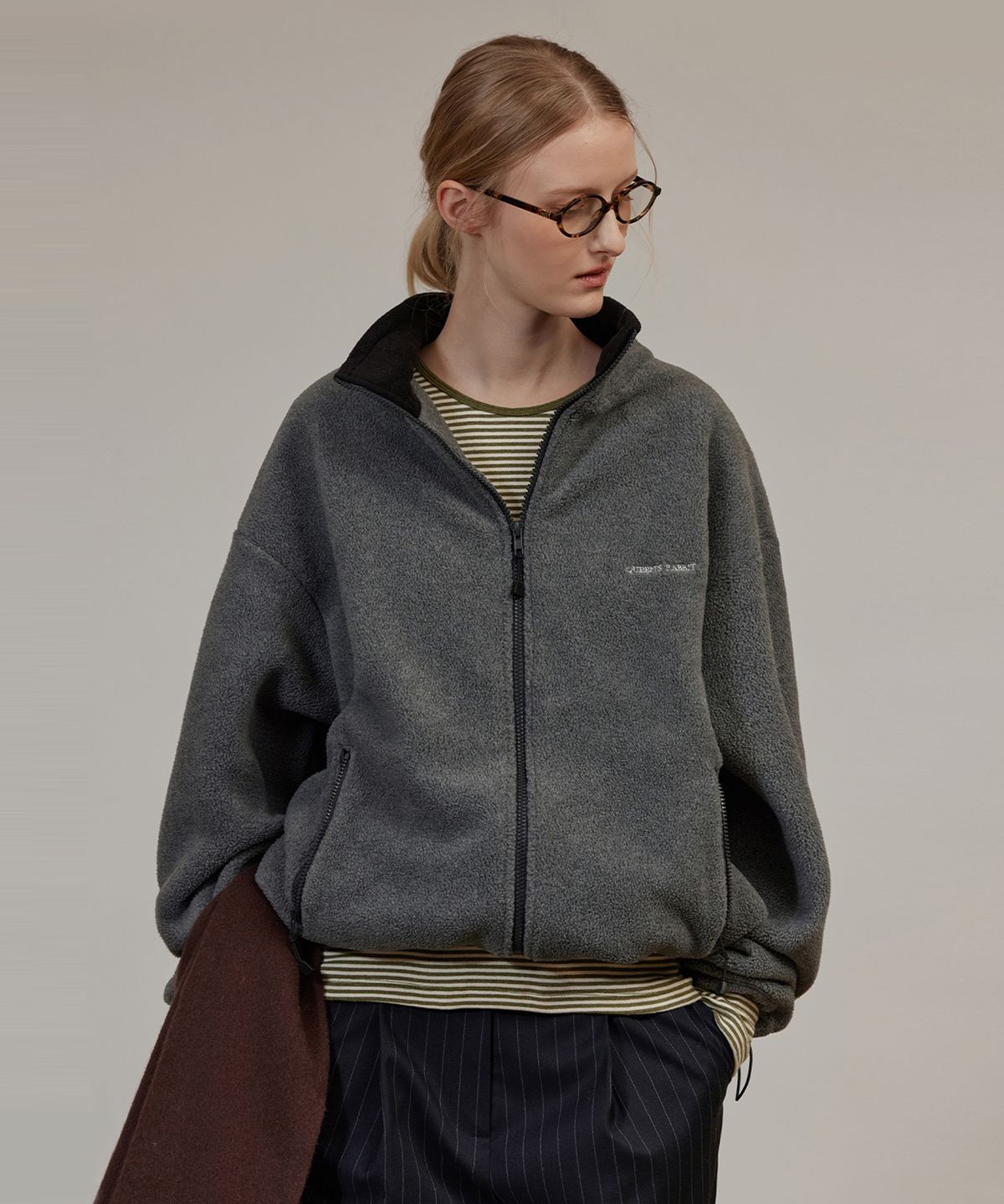 퀸스래빗(Q'SRB) Fleece Color Block Open Zip Up Jacket