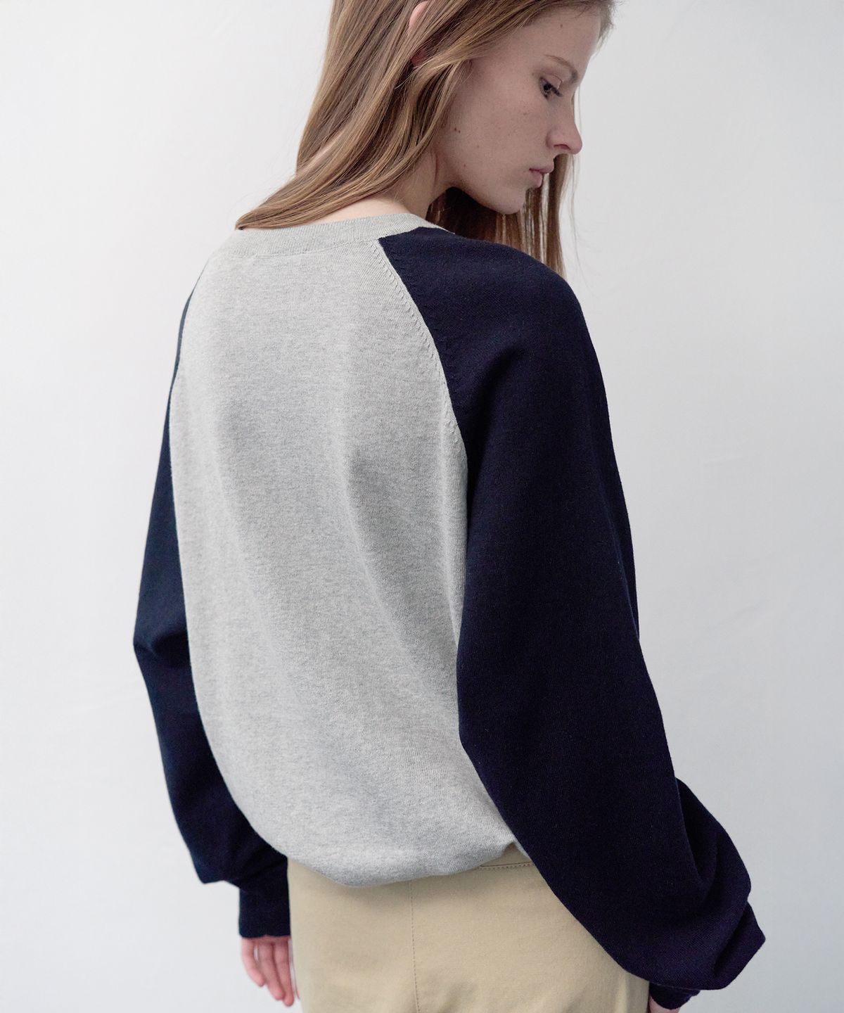 르바(LEVAR) All-day Cotton Raglan Knit - Melange Grey/Navy
