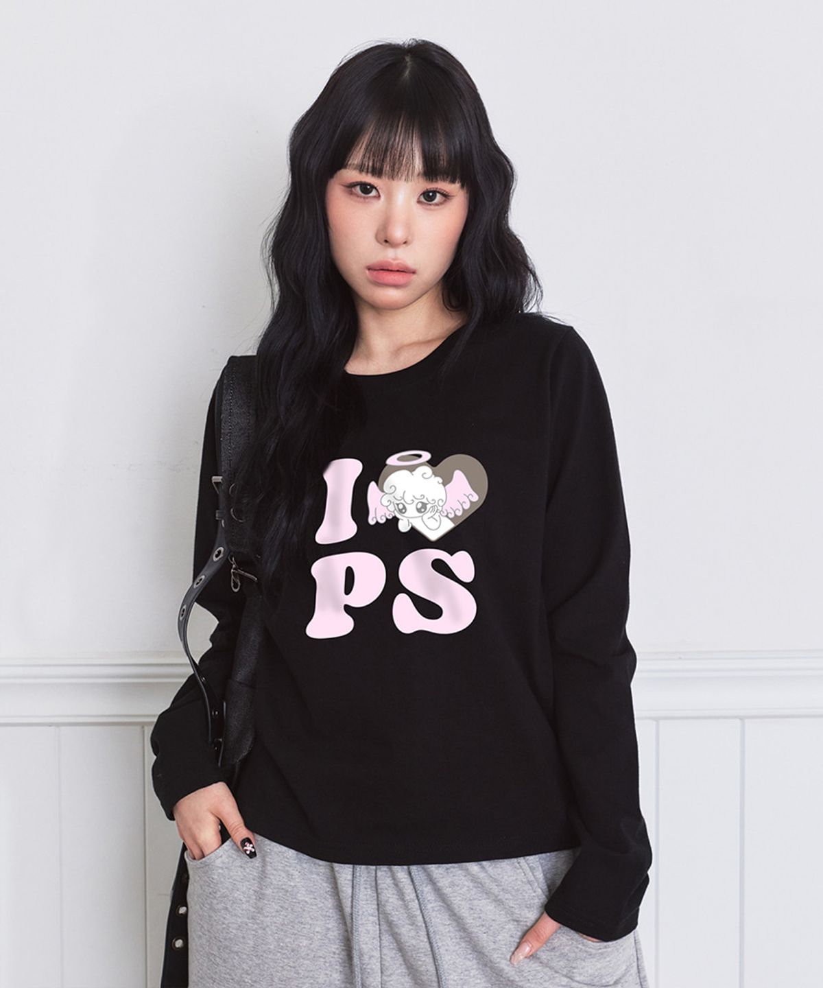 페이지시시(PAGESIISII) 러브 시시 프린트 스탠다드핏 롱슬리브 [3color]