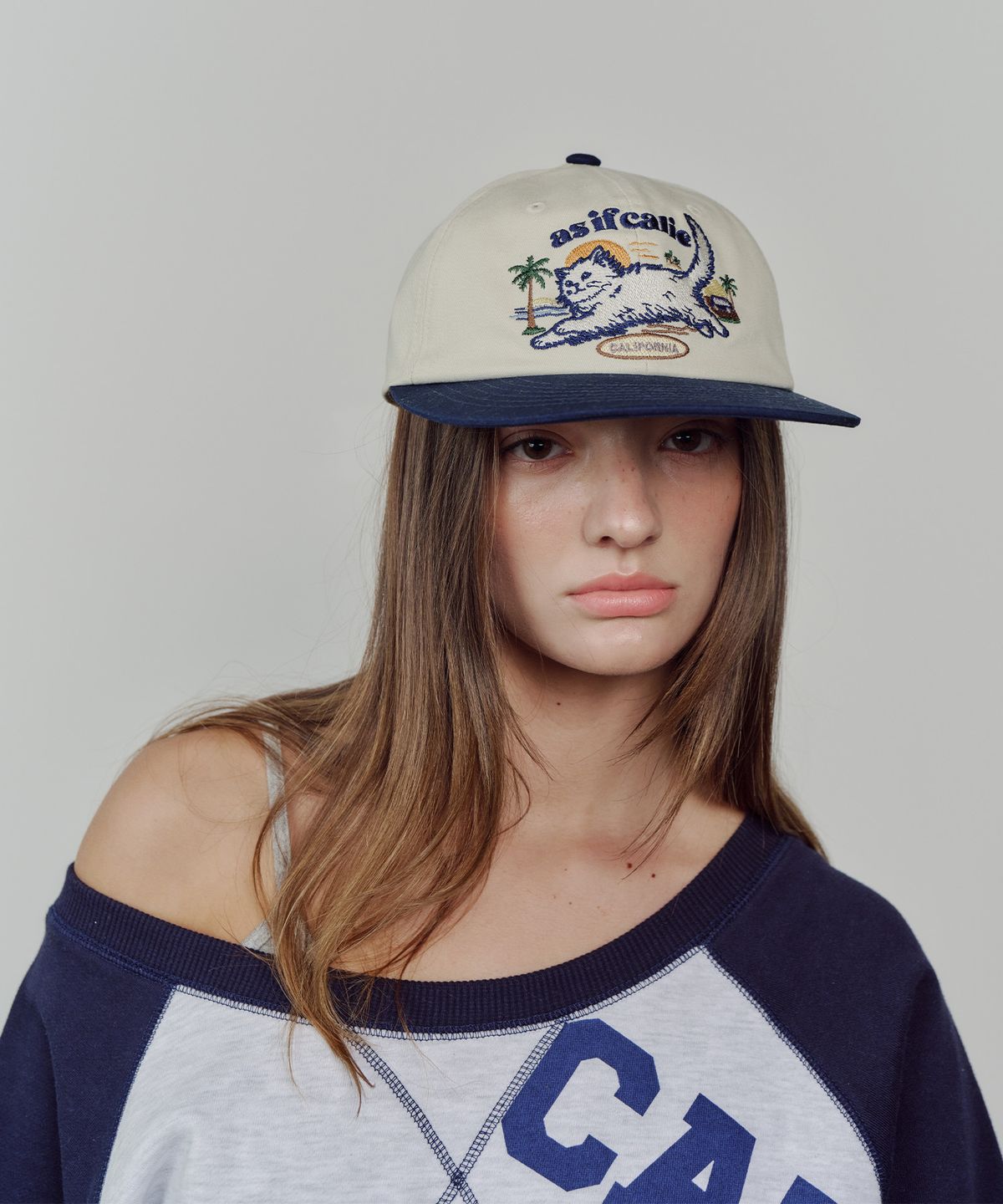에즈이프 캘리(ASIF CALIE) SUNSET KITTY CAP NAVY