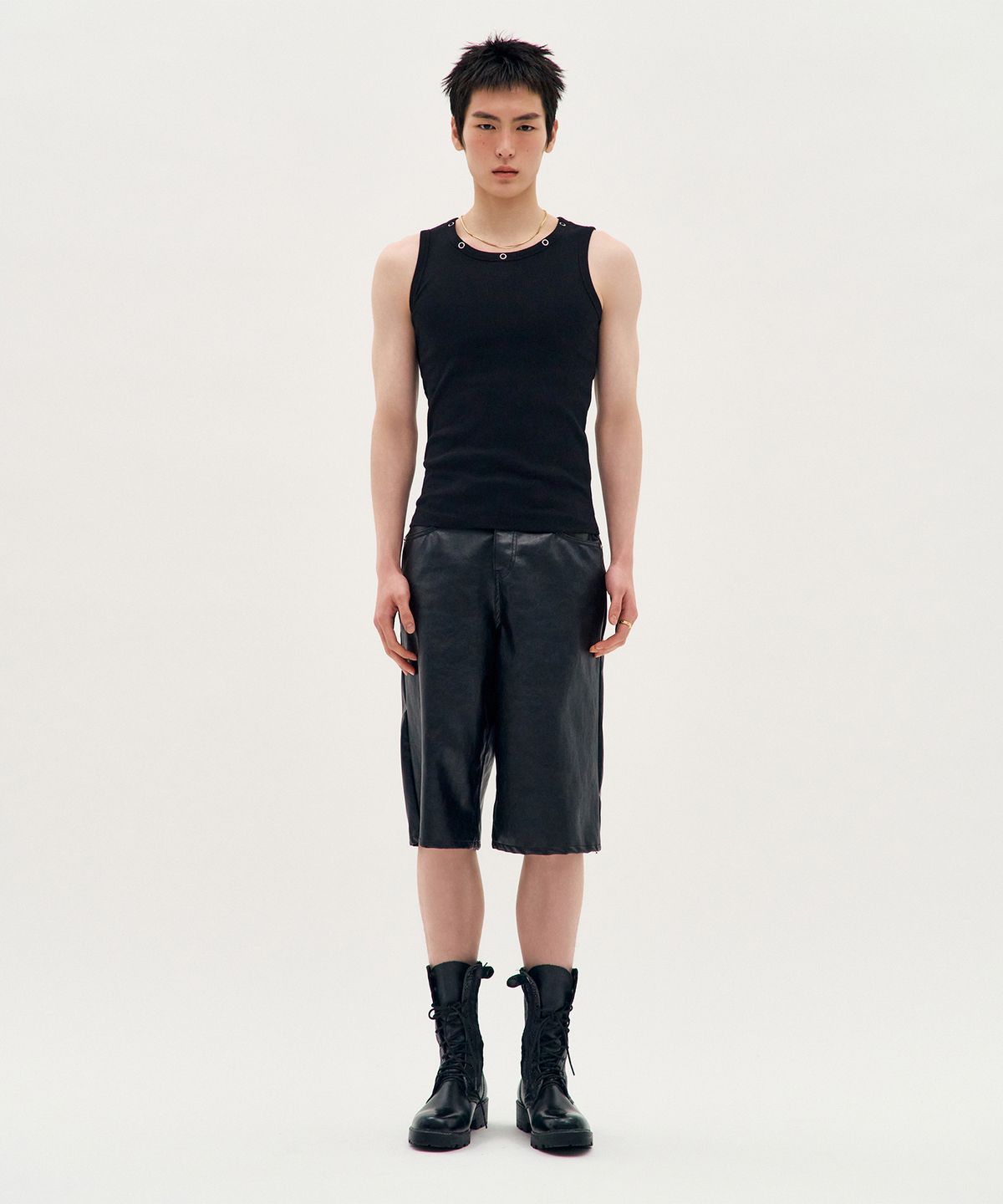 피알씨에스에스(PRCSS) Leather Bermuda Shorts - Black