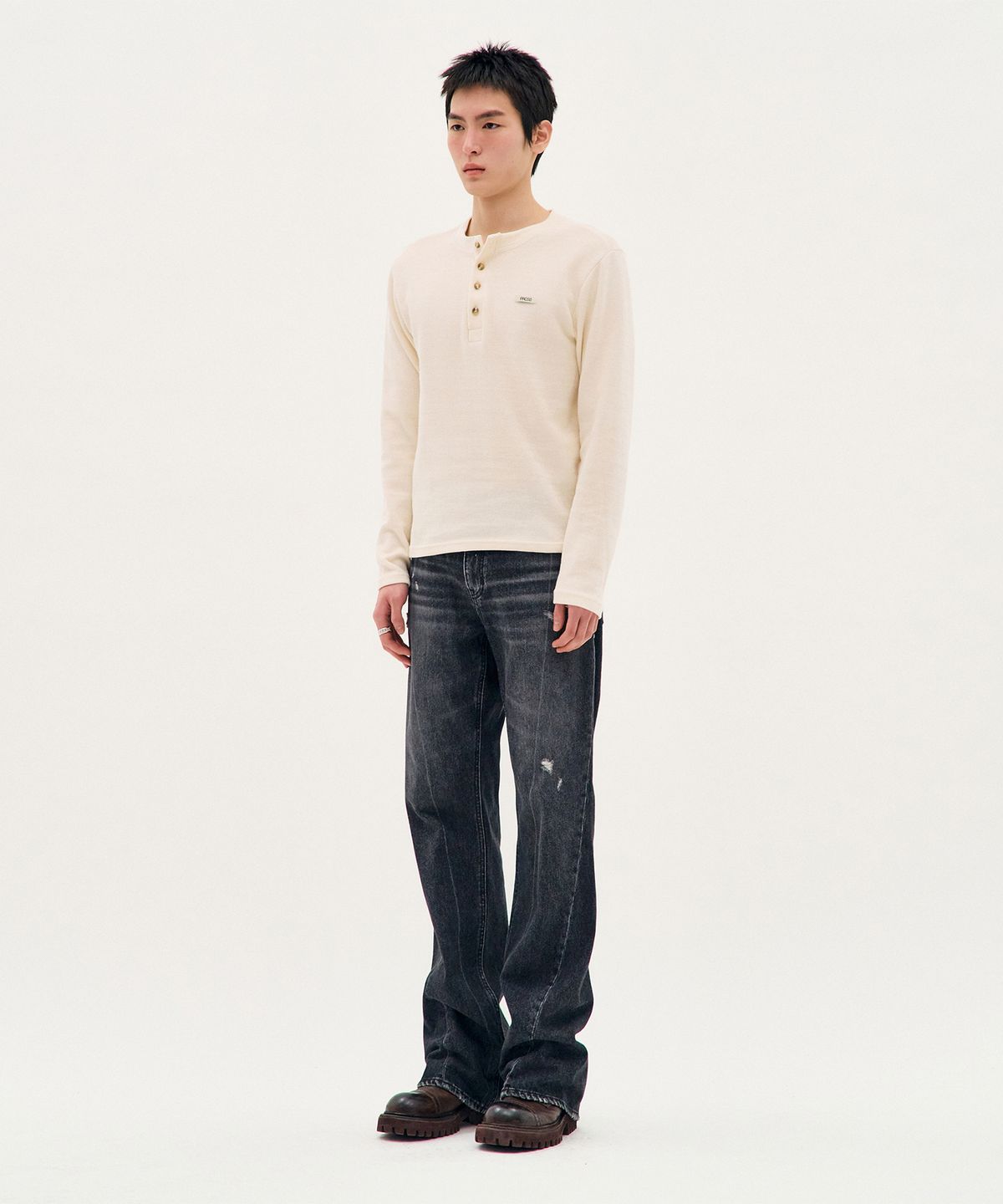 피알씨에스에스(PRCSS) Waffle Henley - Cream