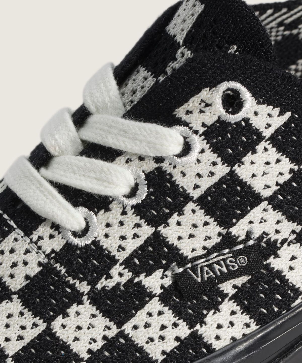 반스(VANS) 프리미엄 어센틱 44 EK - (펑크체크) 블랙:마시멜로우 / VN000EJC1KP1
