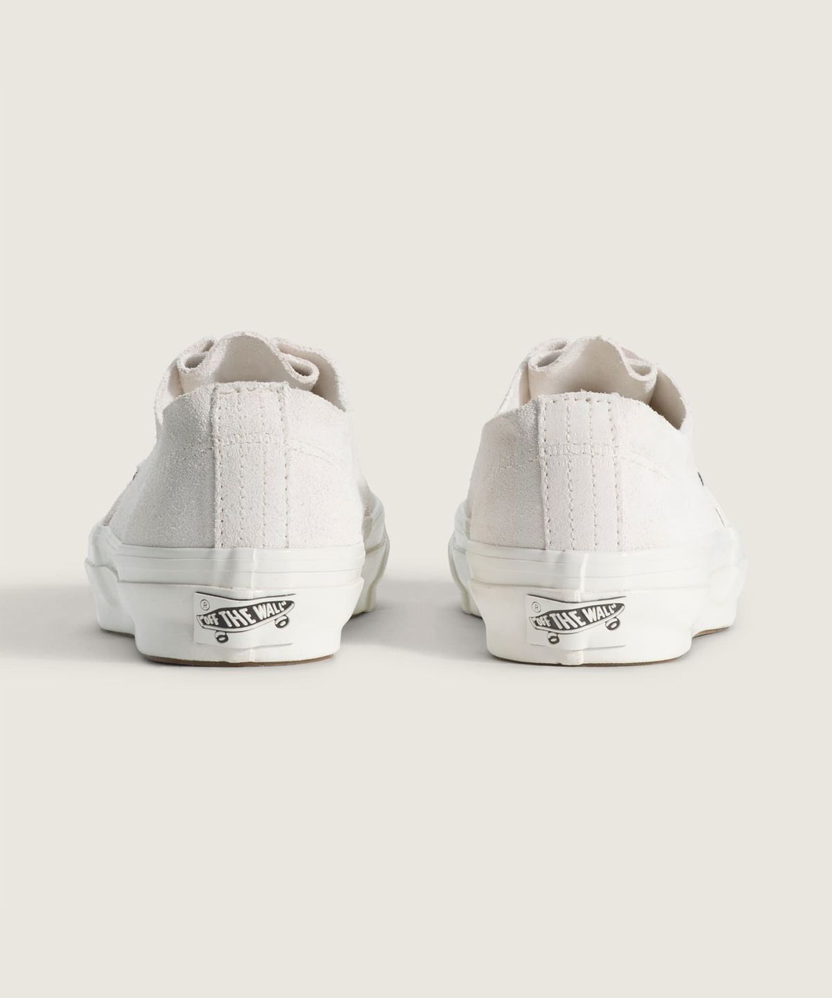 반스(VANS) 프리미엄 어센틱 이즈 LX - 블랑 데 블랑 / VN000ECPJVY1