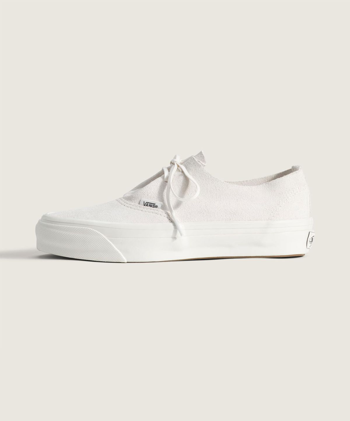 반스(VANS) 프리미엄 어센틱 이즈 LX - 블랑 데 블랑 / VN000ECPJVY1