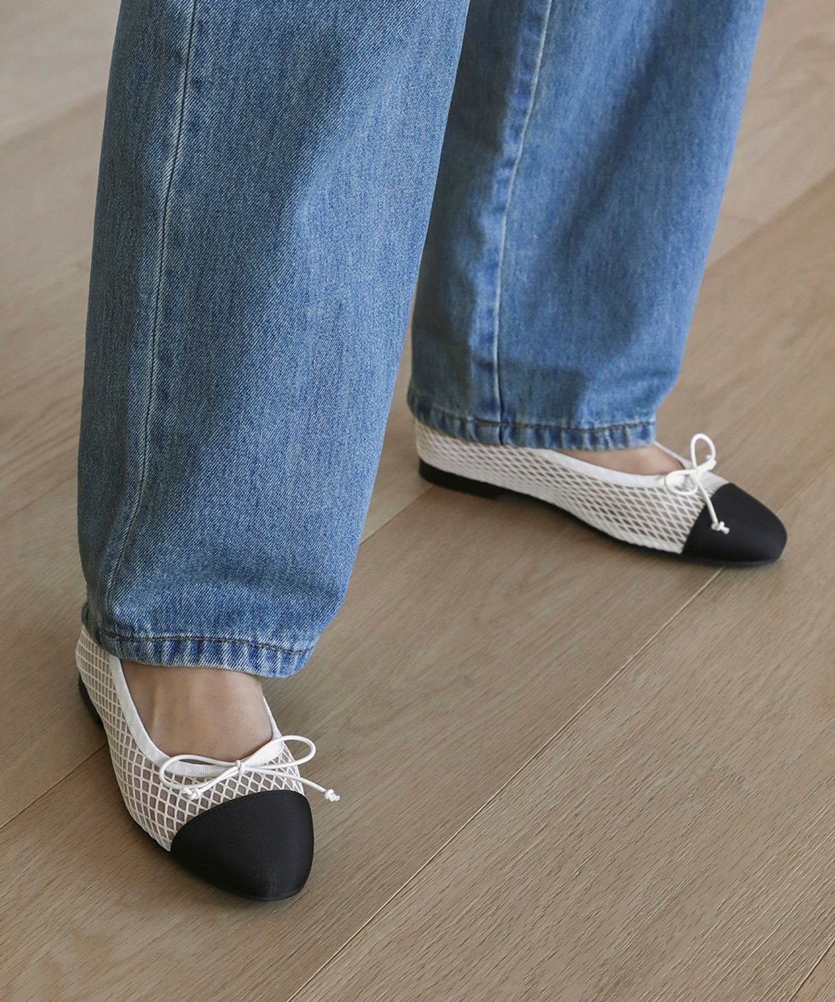 사뿐(SAPPUN) 베네사 메쉬 리본 플랫슈즈 (1cm)