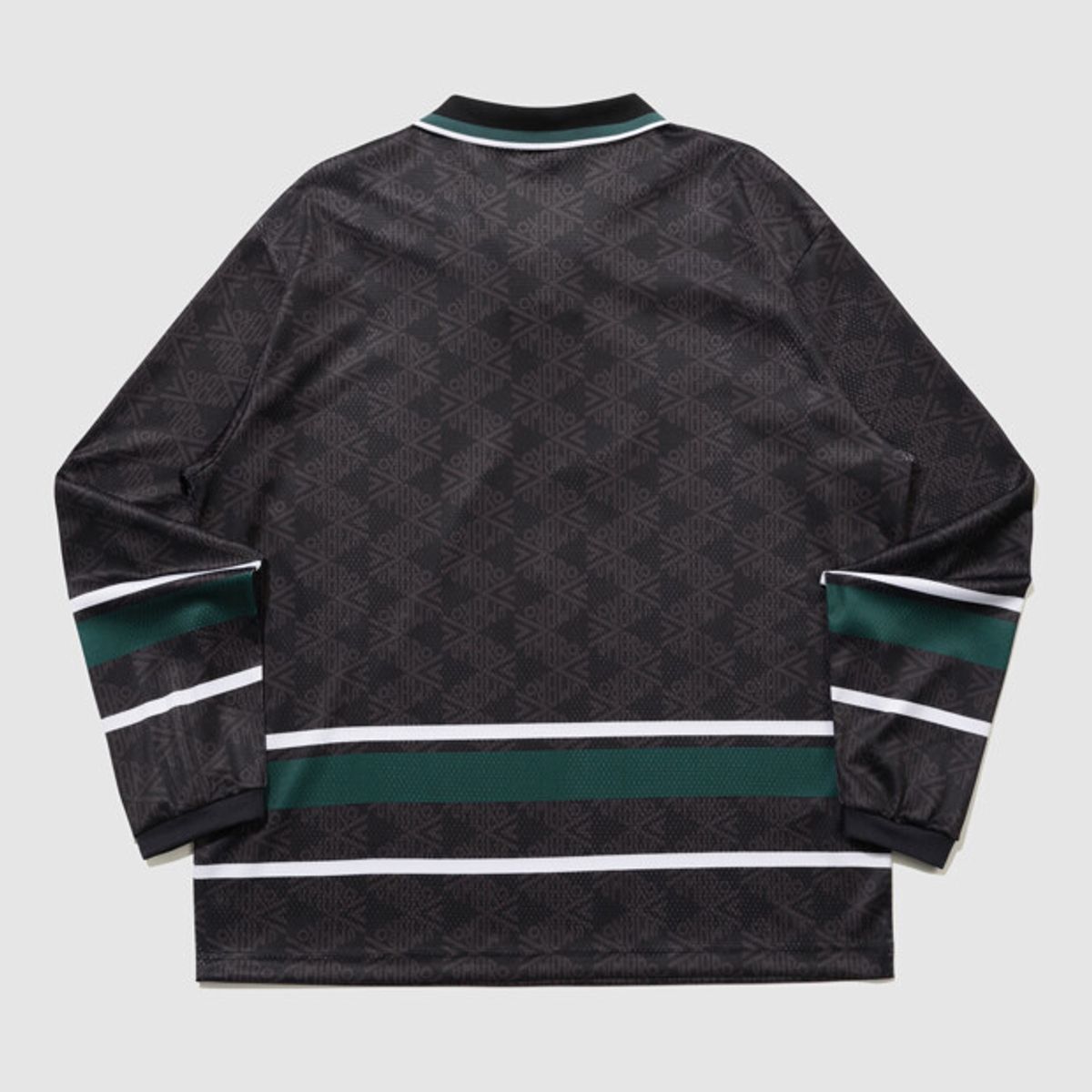 엄브로(UMBRO) 레이스업 메쉬 긴팔 티셔츠 블랙 UR121CRL32