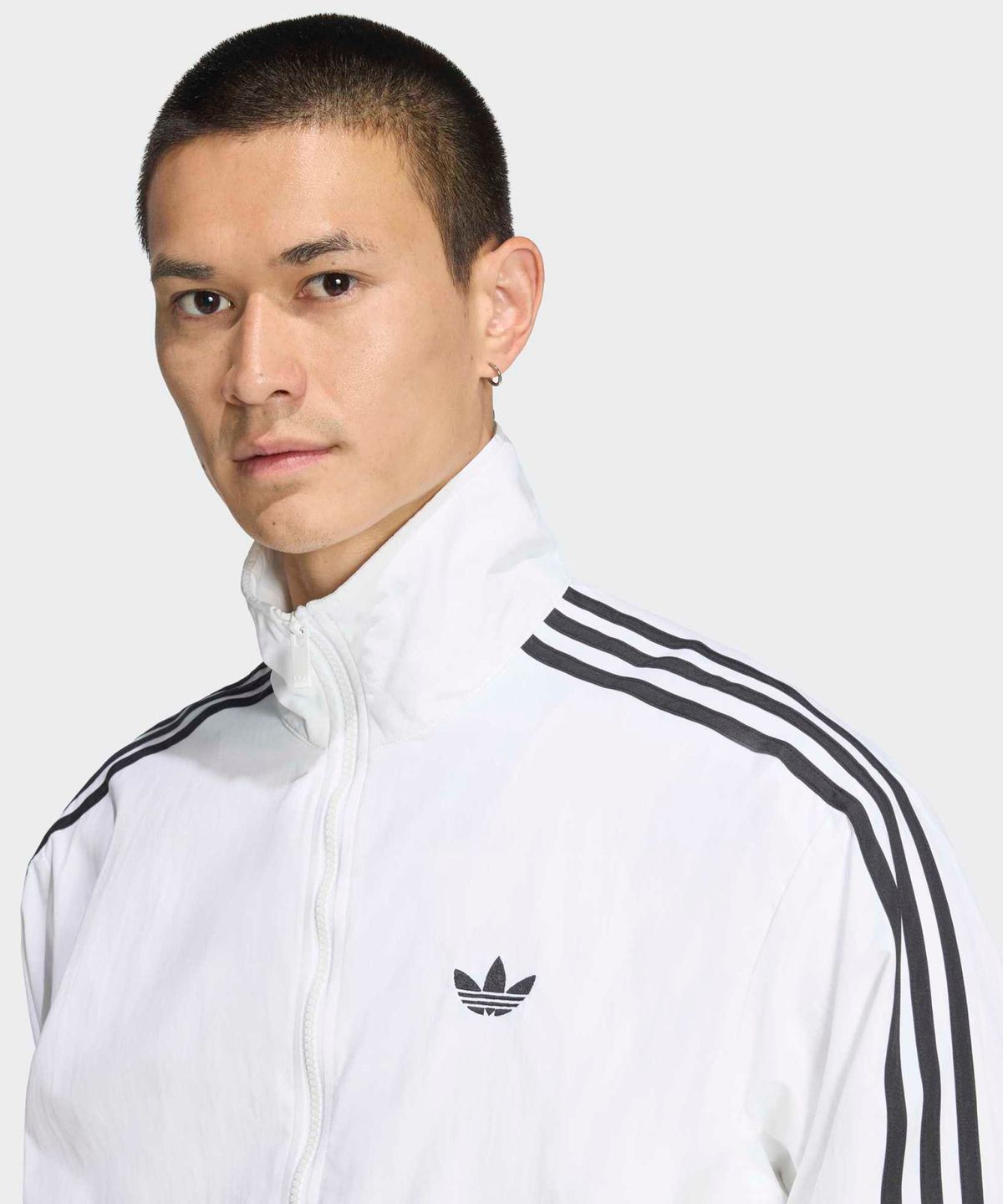 아디다스(ADIDAS) 파이어버드 우븐 트랙탑 - 화이트 / KE1676