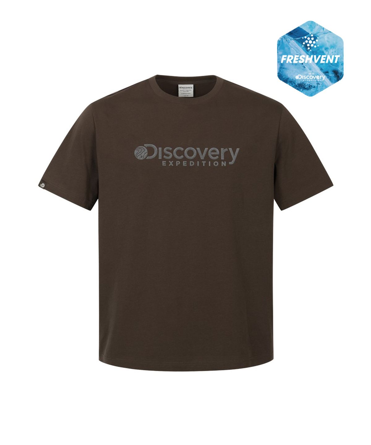 디스커버리 익스페디션(DISCOVERY EXPEDITION) 남성 프레시벤트 로건 반팔티셔츠 (Brown)