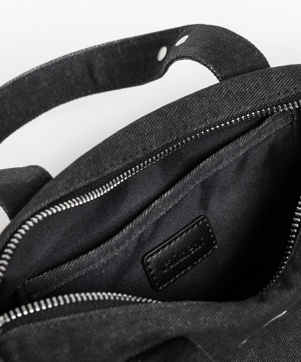 레이몬트(RAIMENT) Canvas Drum Bag_Black
