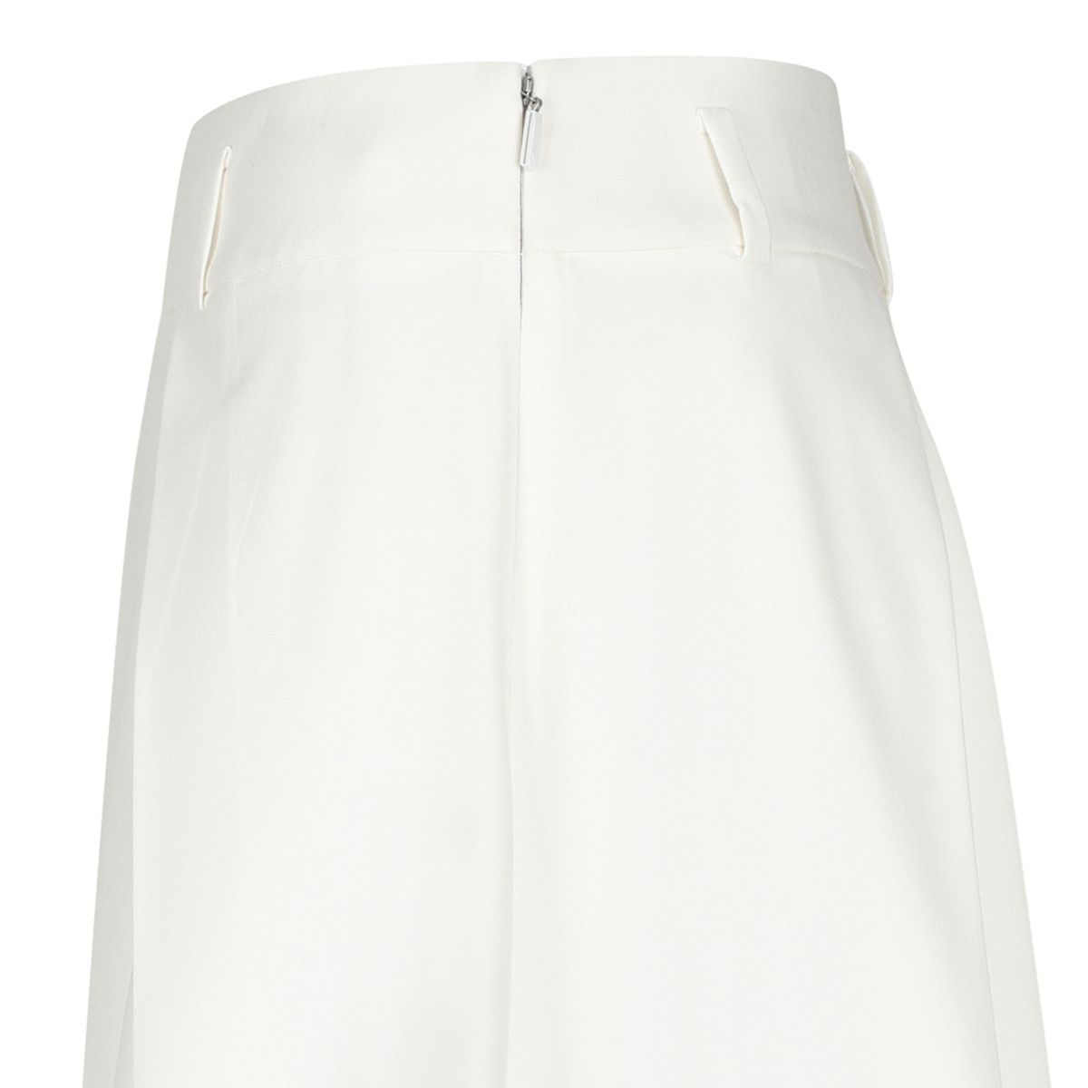 테일러메이드 어패럴(TAYLORMADE APPAREL) 26SS 여성 테잎 장식 플레어 큐롯 TC6-52HG93-100