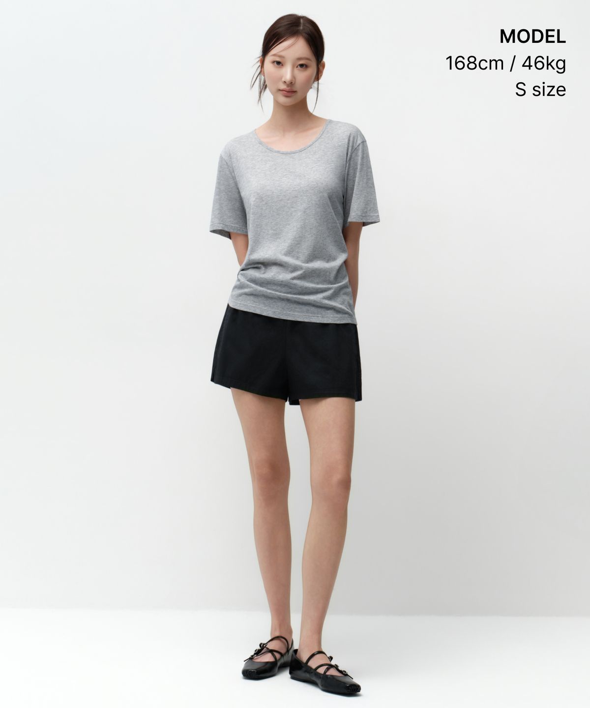 무신사 스탠다드 우먼(MUSINSA STANDARD WOMAN) 우먼즈 릴렉스드 라이트웨이트 CR 스쿱 넥 티셔츠 [미디엄그레이]