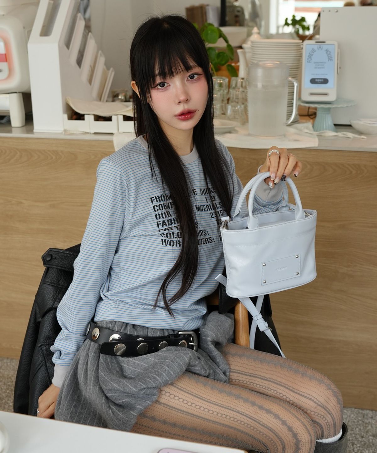 레이몬트(RAIMENT) Stud Patch Macaroon Bag_Sky Blue