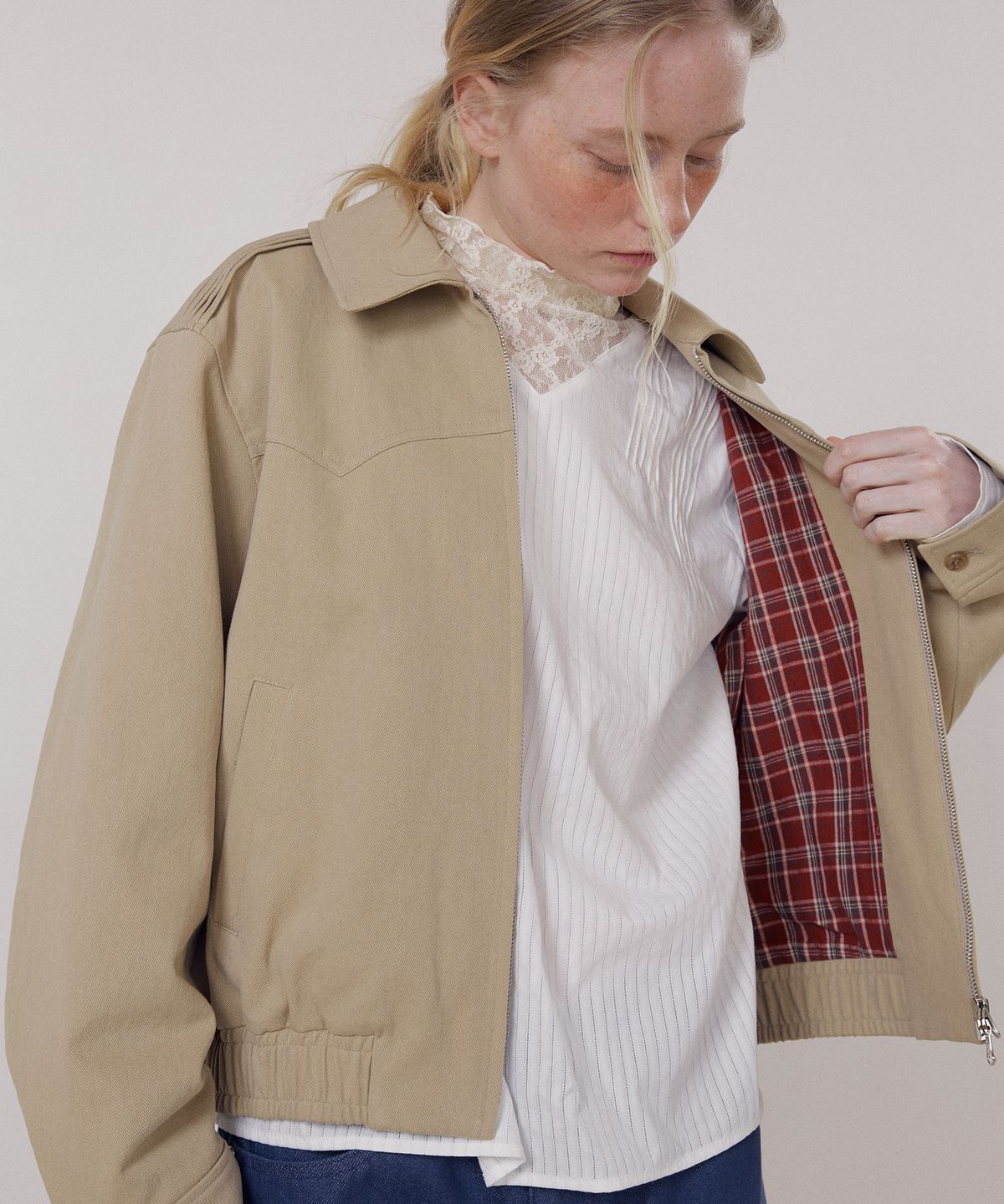 프리터(FRITUR) Classic Bomber Jacket Beige_F261JK07