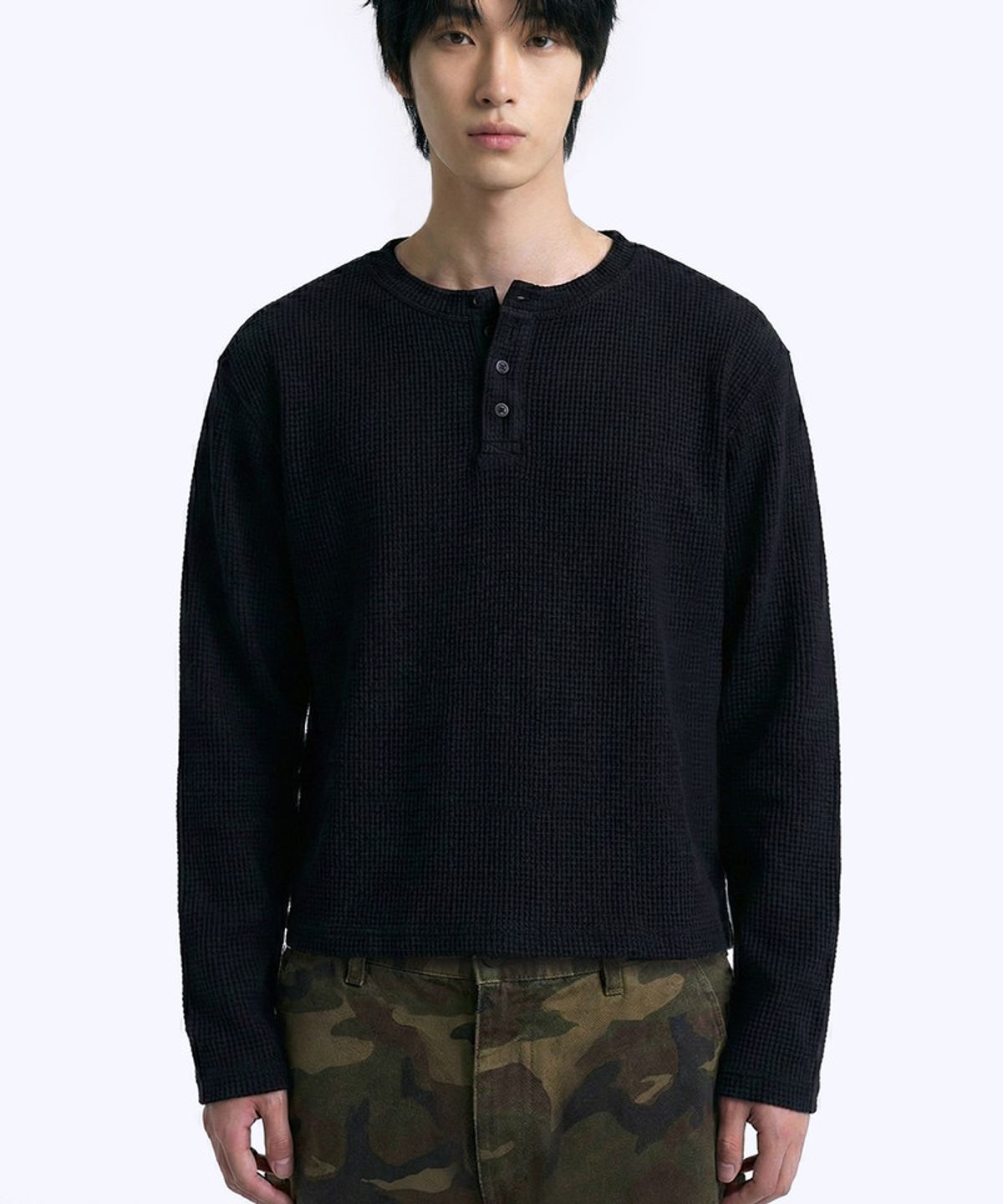 언더오프(UNDEROFF) 와플 크롭 헨리넥 티셔츠 아이보리